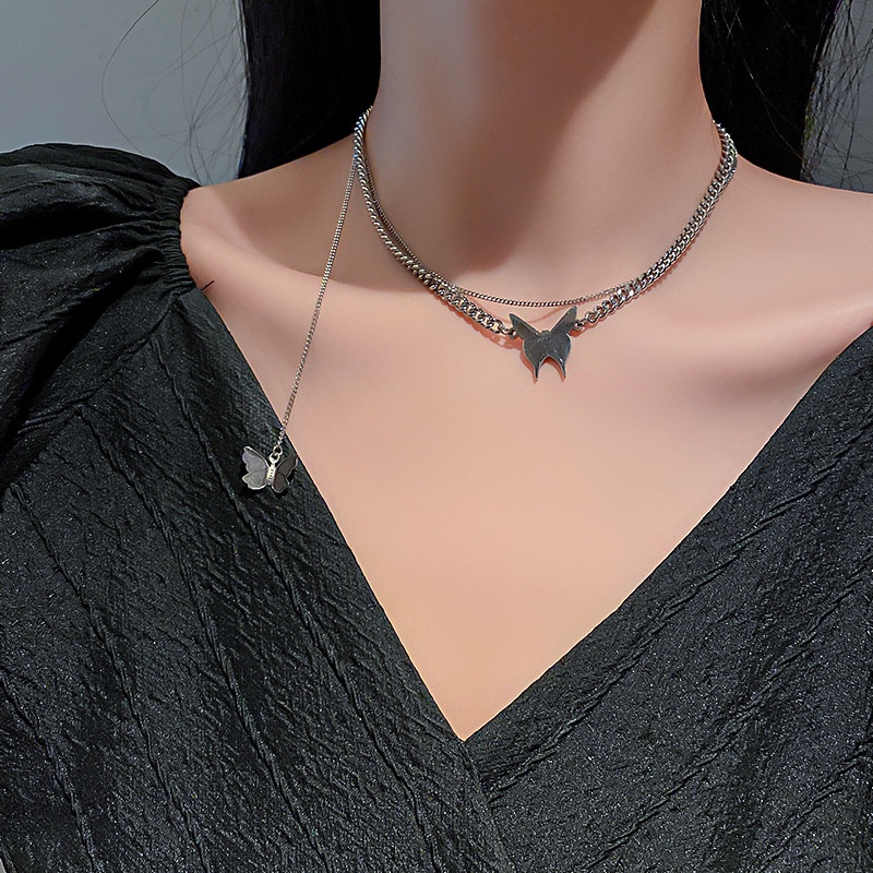 Kalung Rantai Multilayer Desain Kupu-Kupu Gaya Korea