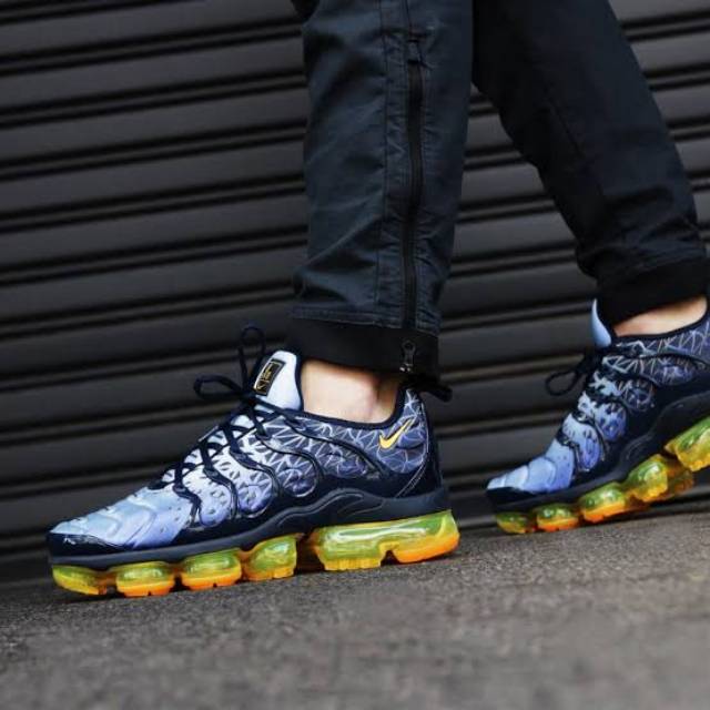 Sepatu Sneakers Nike Air Vapormax Plus Obsidian Indigo For Man Premium Quality