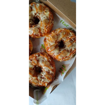 

savory donuts isi 4 pcs