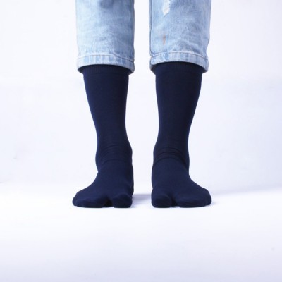 Soka Kaos Kaki Jempol Panjang L