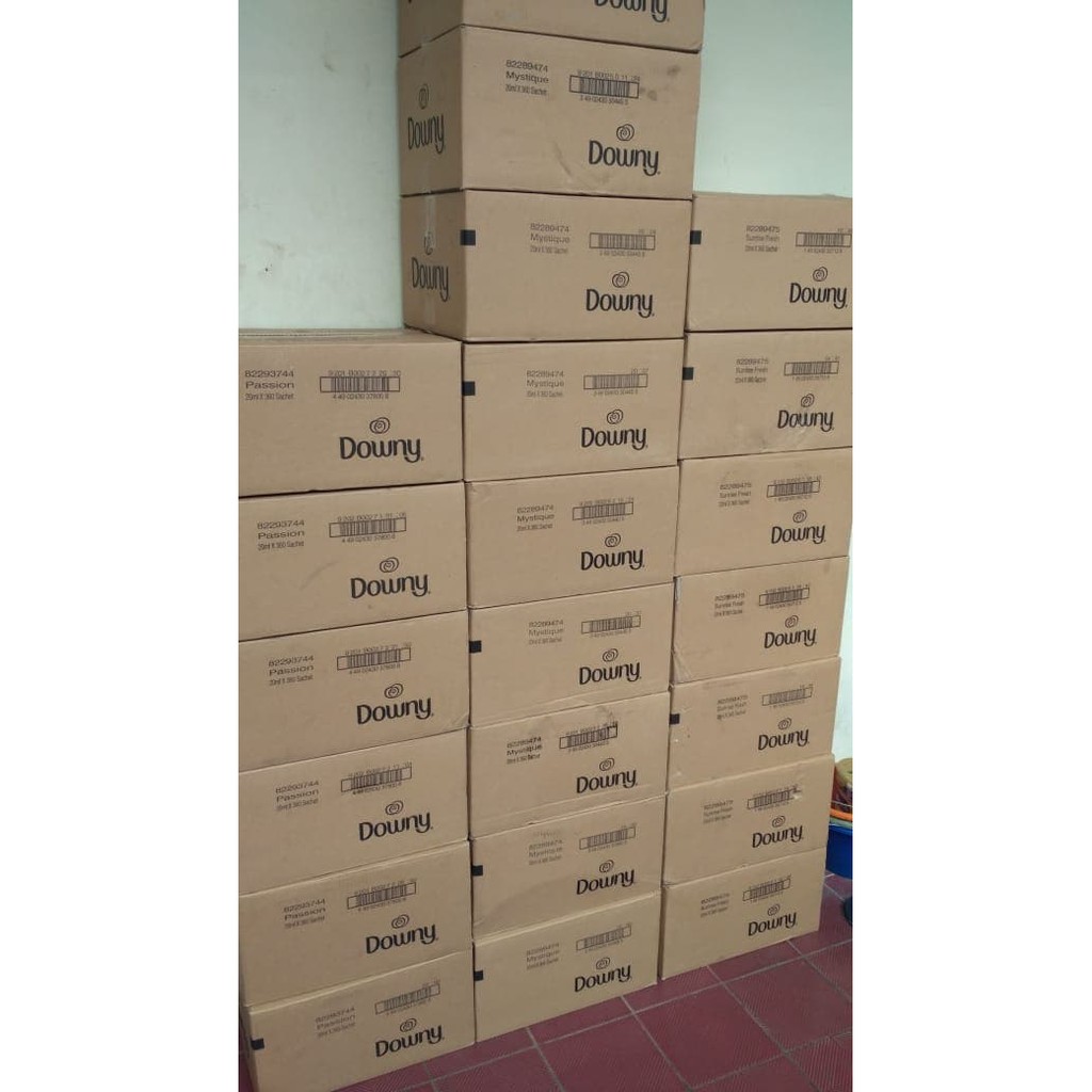 

Downy 20 ML isi 30 renceng / KARTON
