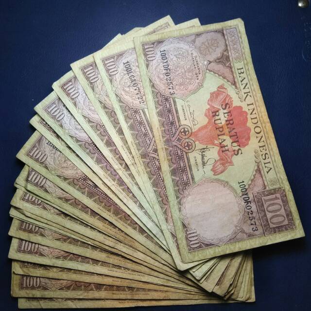 

100 bunga 1959
