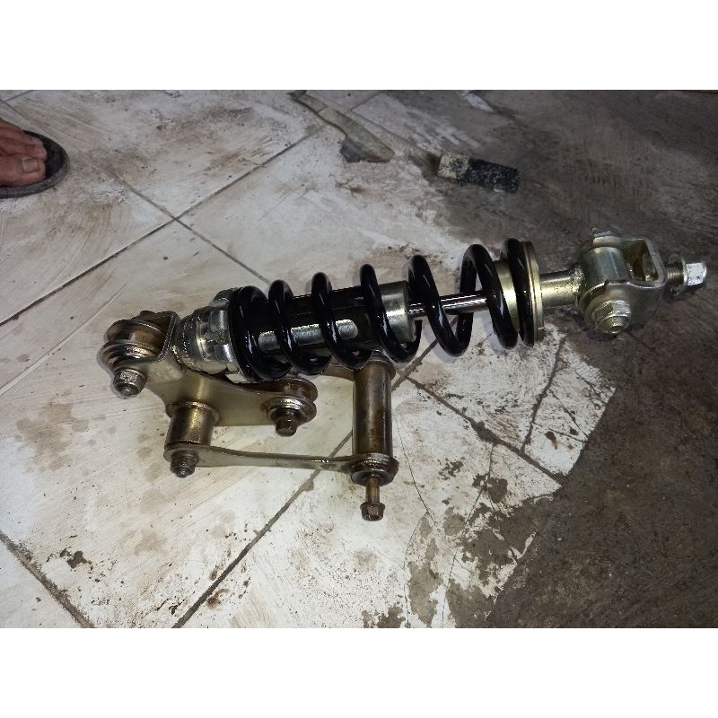 mono shock cbr250r tanpa prolink