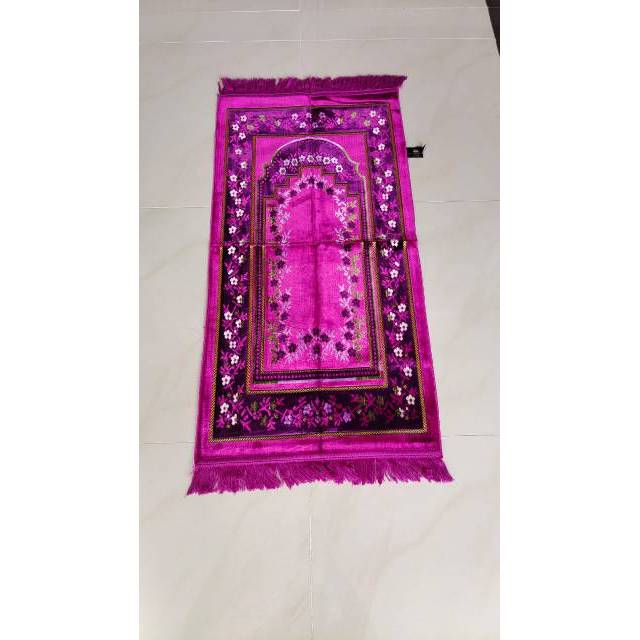 Sajadah Tanggung Motif Dan Warna Random