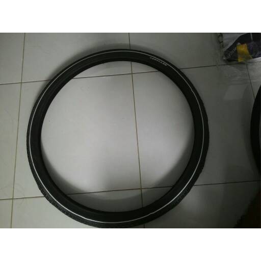 Ban luar sepeda mini mtb 24 x 1.75 swallow hitam garis putih