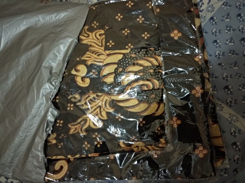 Promo Batik Couple Keluarga Sarimbit Sania Ruffle Batik Ori Ndoro Jowi Motif Gurita Kuning