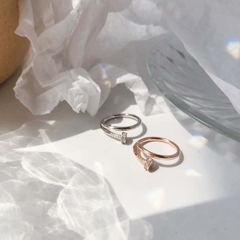 Paku Bentuk Cincin Berlian Kristal Stainless Steel Rose Gold Perak Fashion Wanita Pernikahan Rings