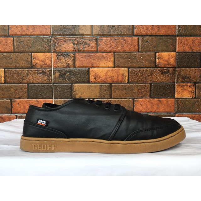 Geoff Max Authentic Leather Black Gum Original