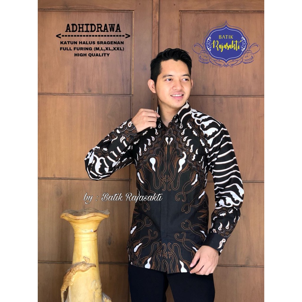 ADHIDRAWA RAJASAKTI KEMEJA BATIK SOLO PRIA LENGAN PANJANG PENDEK LAPIS FURING ATASAN PREMIUM MODERN KATUN HALUS KHAIRAN KIPAS MELINGKAR PANJANG KOTA BULAN KUPU ABANG IJO KUSUMA WIJAYA 3 KUSUMO KUSUMOTRISNO LAKSMANA LOVEBIRTH LURUS HATI MACAN KUJANG MACAN
