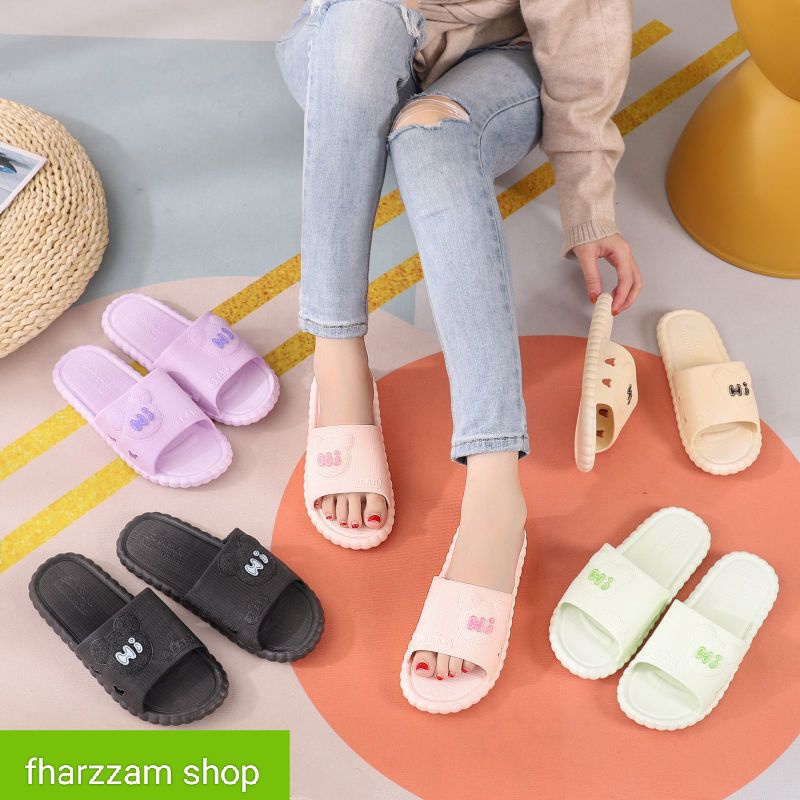 Sandal aslop Jelly Wanita Ban Motif Bear Timbul Hi/Sandal Kokop Jelly Karet Wanita Motif Bear/Sandal Jelly Wanita Motif Hi Bear/Sandal Wanita Lucu/Sandal Karet Kokop Wanita Terbaru/SandL Wanita