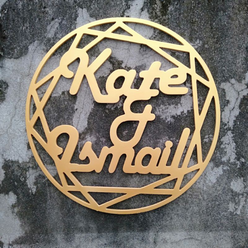 Dekorasi Nama kayu untuk Backdrop Lamaran Wedding