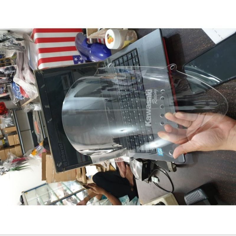 VISOR NINJA 250 KARBU VISOR NINJA 250 KARBU