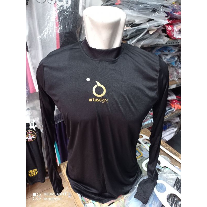 Baselayer manset panjang hitam