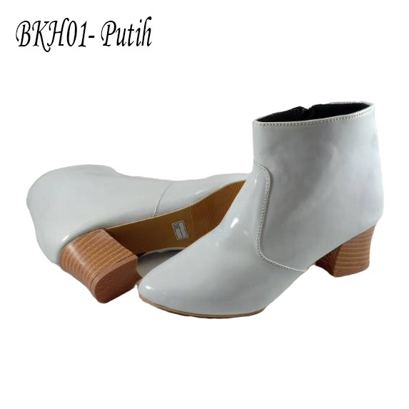 EMYE BKH01 - Sepatu Boots Wanita Heels 5cm Glossy Elegant