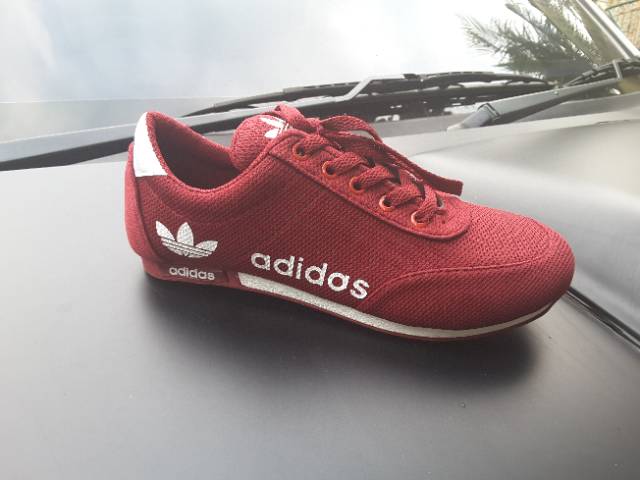 Sepatu kets HPD401 MERAH (REALPICT GESER)