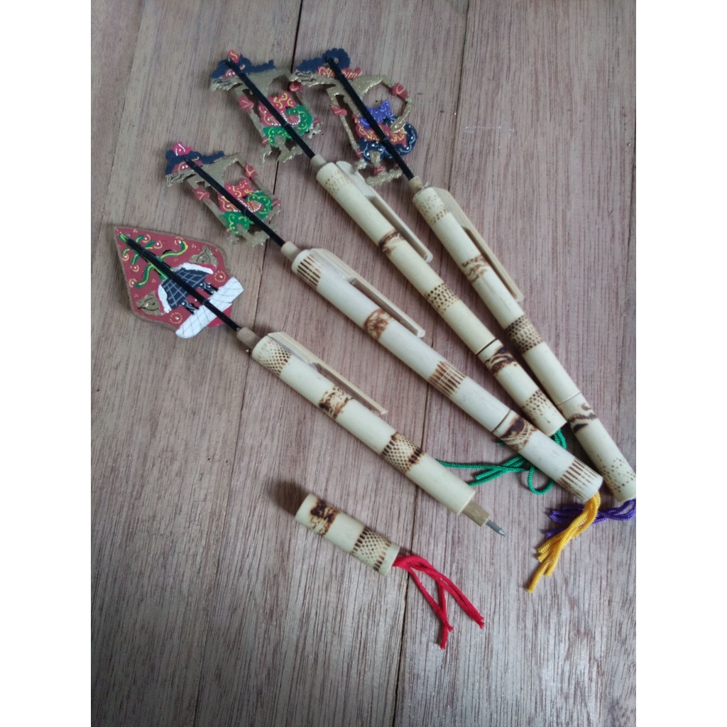 

Souvenir Pulpen Wayang, Bolpoin wayang, Kerajinan pena wayang