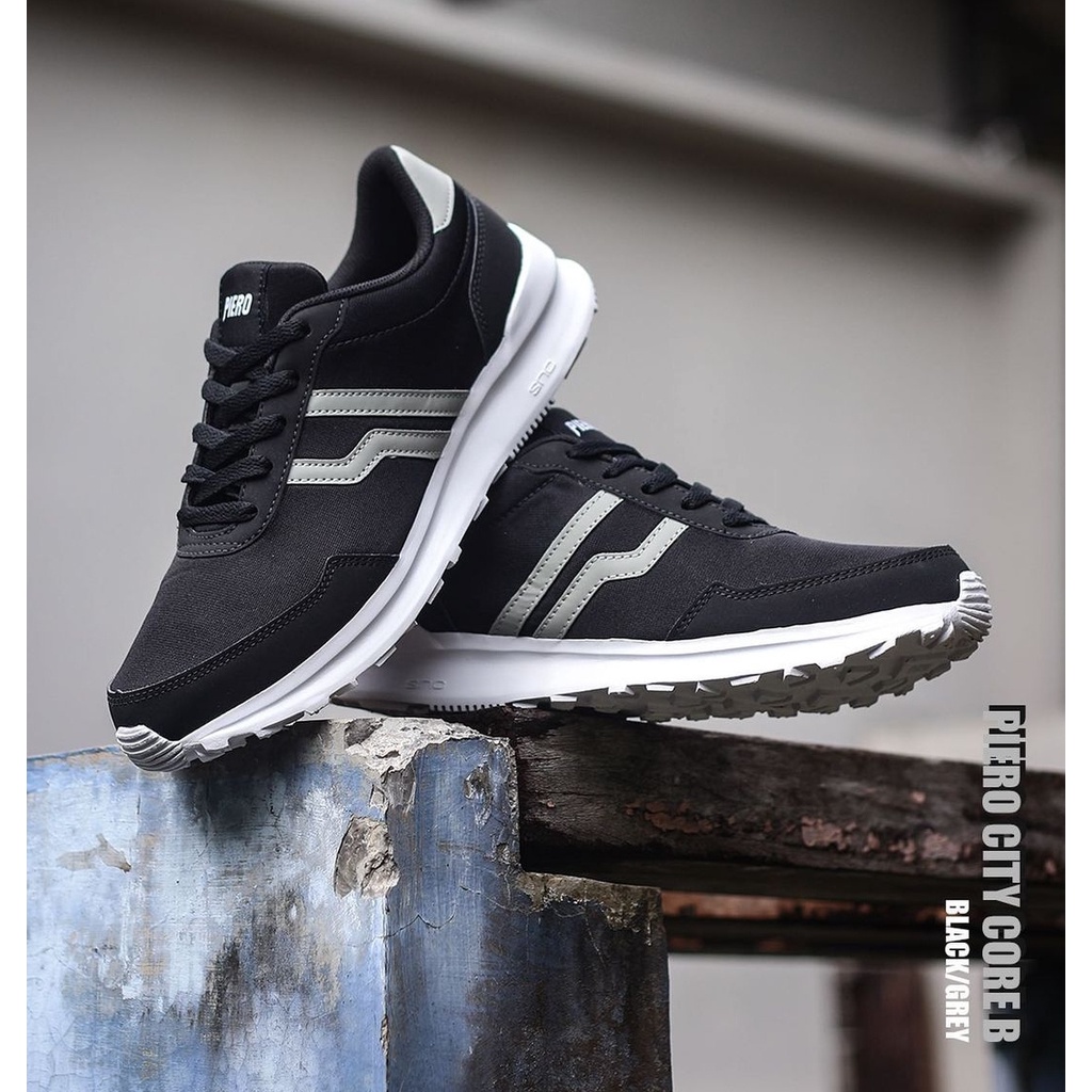 Sepatu Casual Piero City Core B - Black/Grey/White