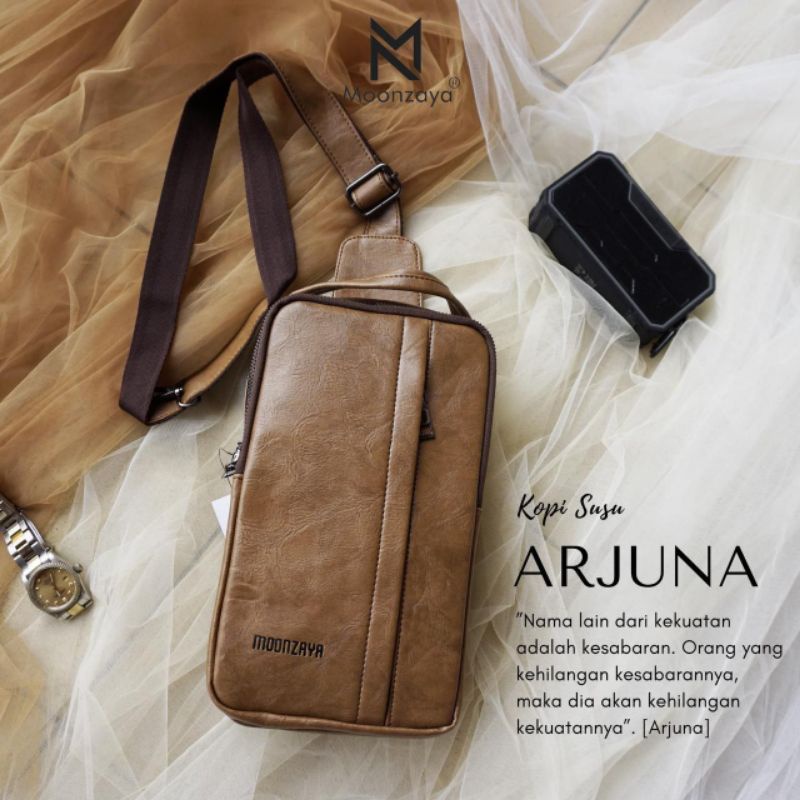Best Seller- Tas Pria Arjuna waistbag by Moonzaya
