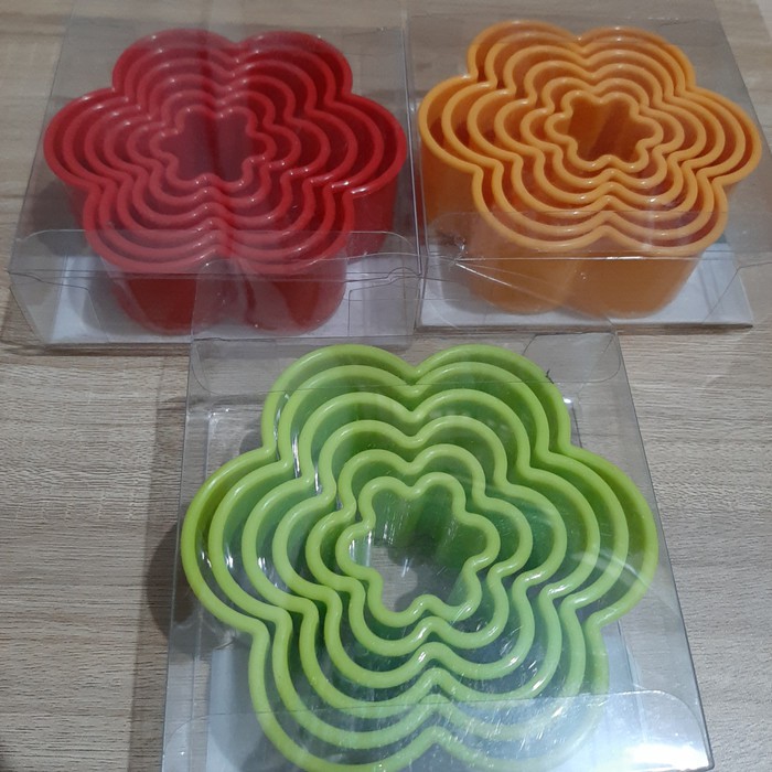 RING CUTTER SET COOKIES CETAKAN KUE BENTO/PUDING 6PCS BENTUK KEMBANG