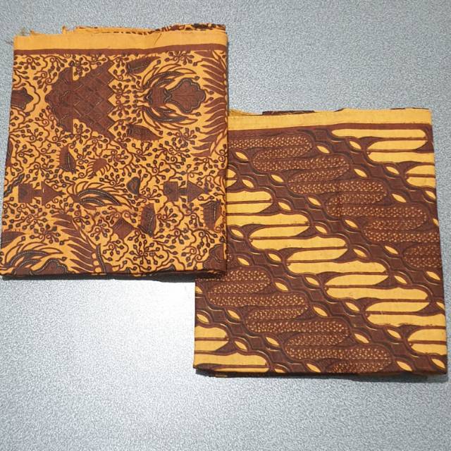 KAIN BATIK SOGA GENES SOLOAN / JARIK BATIK KAIN BERMOTIF TIDAK LICIN