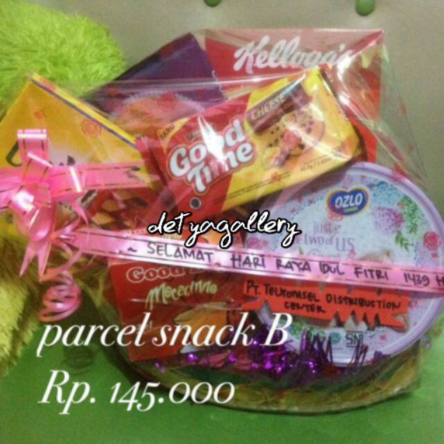 

Parcel Snack B , Parcel Lebaran Murah Natal & Tahun baru