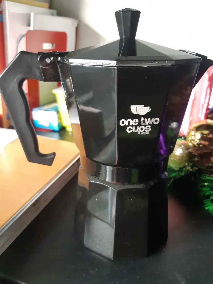 Onetwocups Espresso Coffee Maker Moka Pot Teko Stovetop Filter Mx001 [hitam] [300ml]