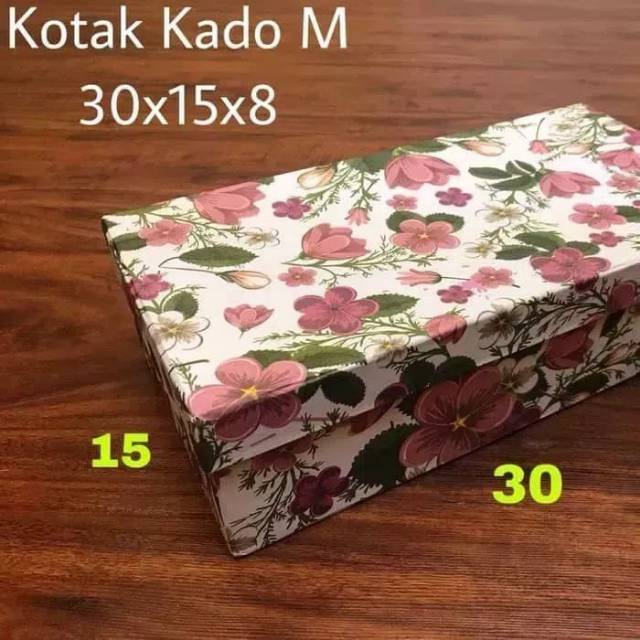 

Kotak Hadiah Souvenir | Kotak kado Hampers Ukuran 30x15x8cm