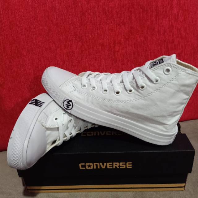 Sepatu converse allstar Putih ct2 flash/petir+box