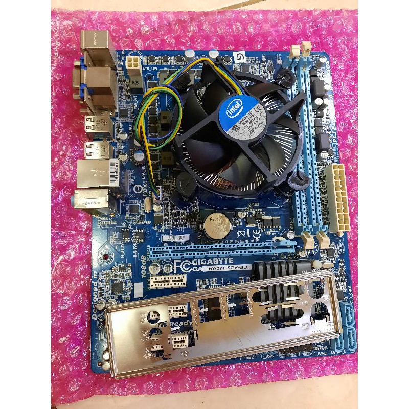 Paket mainboard h61 ddr3 prosesor core i5 2400 fan merk Gigabyte Asus