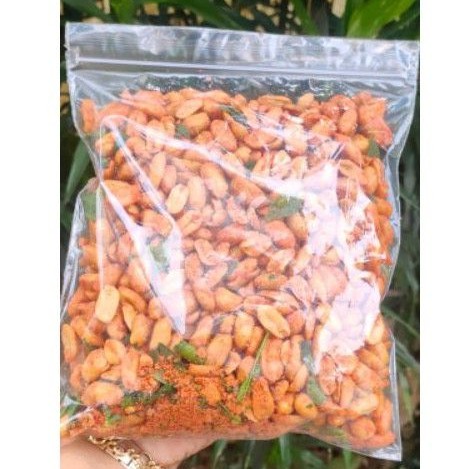 

Cemilan/Snack Kacang Thailand/Bawang 1000gr