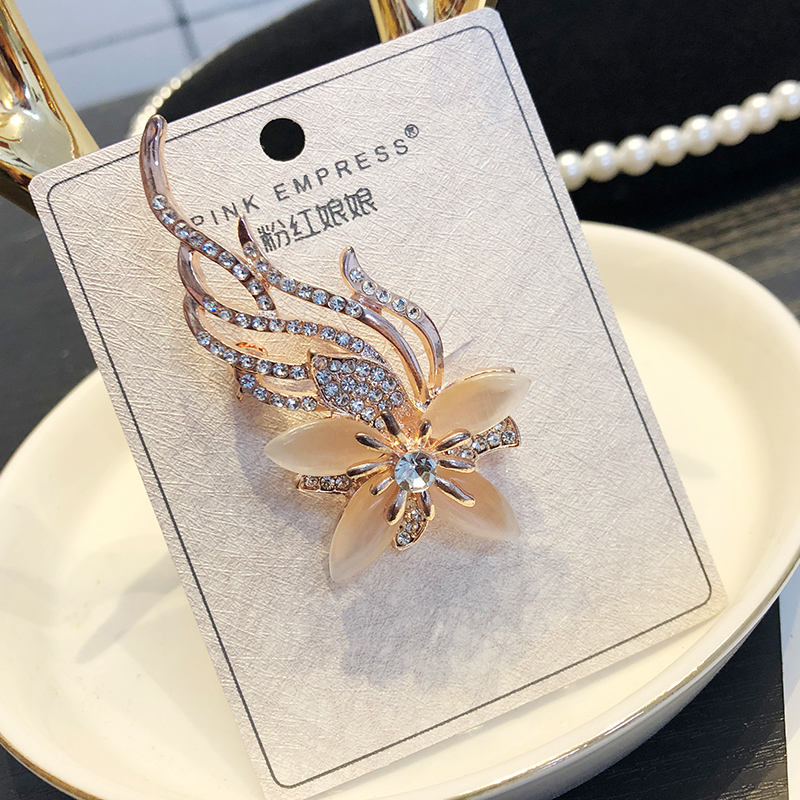 Bros Bros Pin Perempuan Korea Suasana Mewah Selendang Gesper Mantel Kardigan Dekorasi Kreatif-6