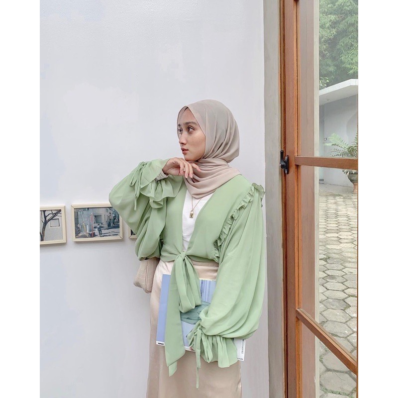 Serayu outer - outer ceruty - outer crop - cardigan crop - cardigan ceruty