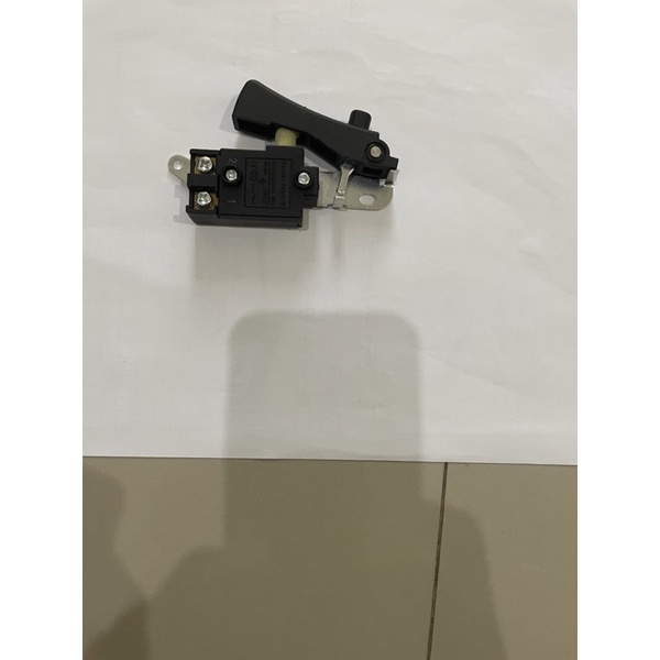 switch Hammer demolition Nrt Ph80