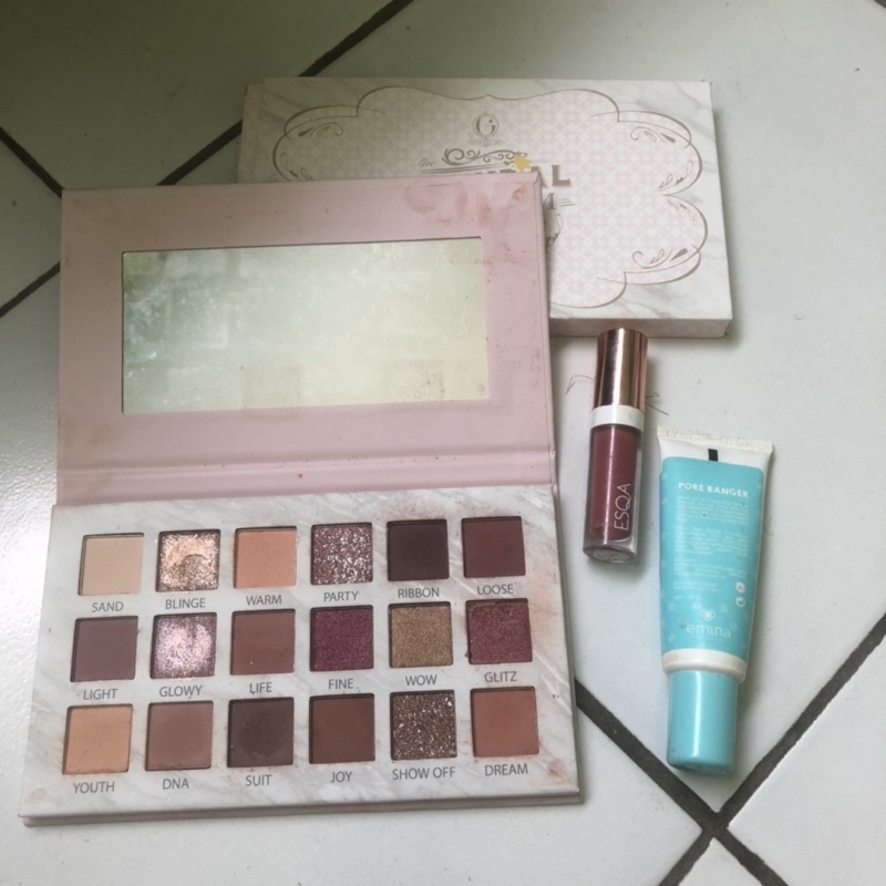 sepaket makeup wyeshadow liphlos esqa