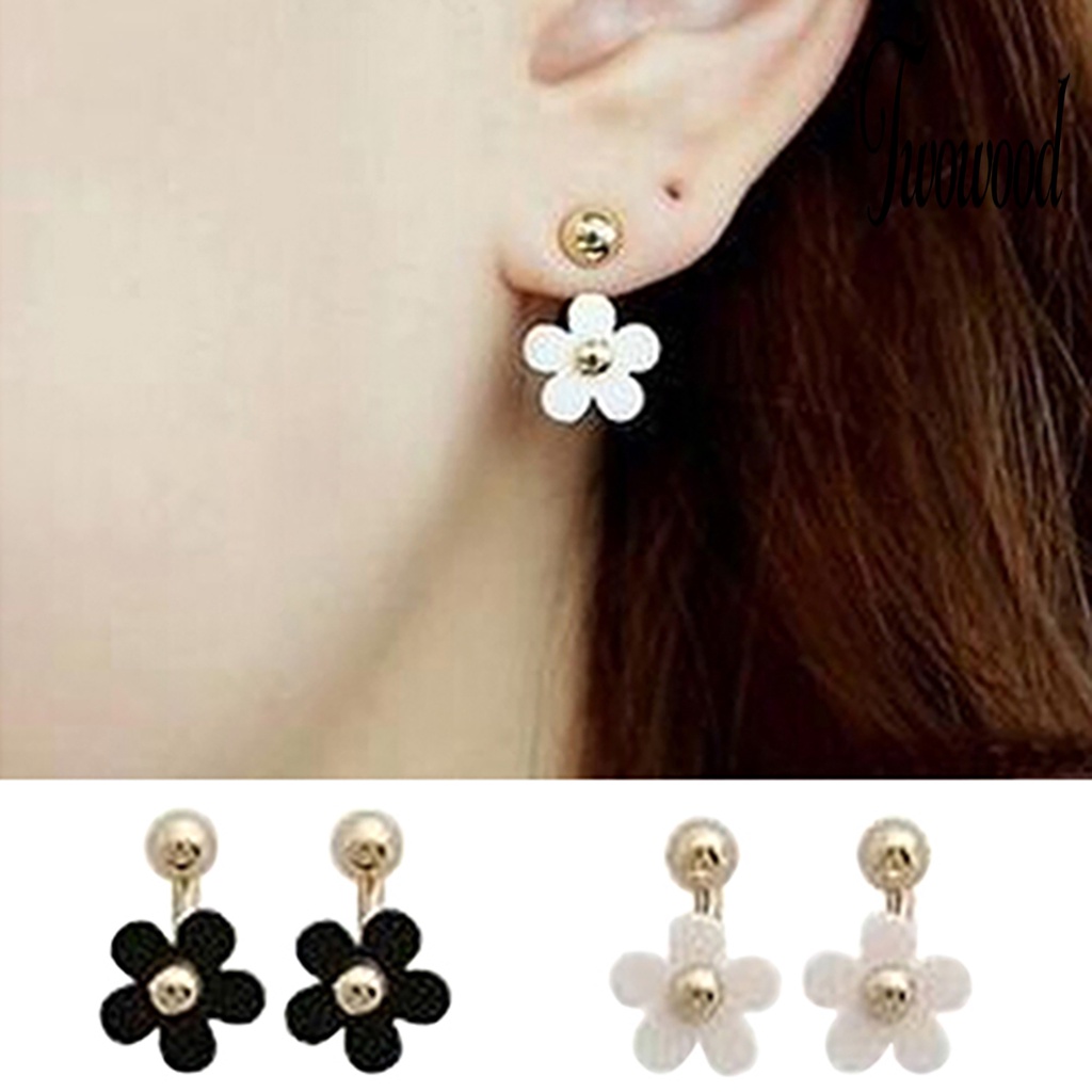 1 Pasang Anting Stud Bentuk Bunga Bahan Alloy Untuk Pesta