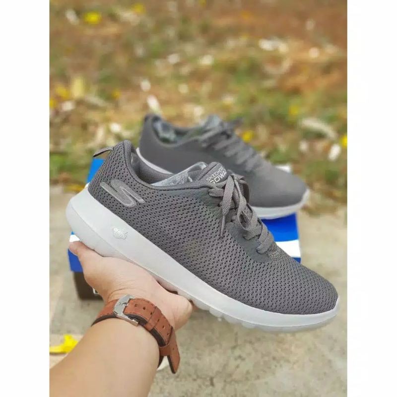 SKECHERS GO WALK JOY