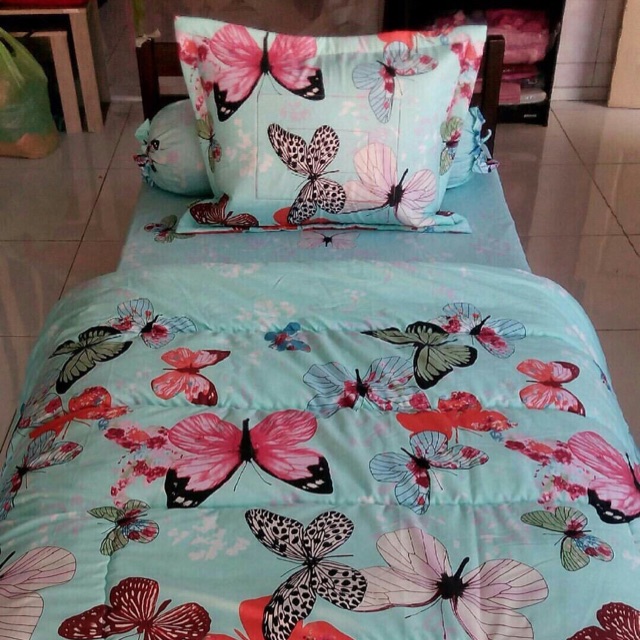 Sprei bahan katun esra