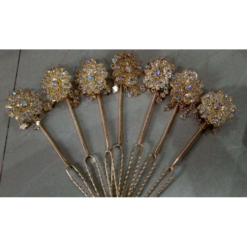 mentul/kembang goyang bunga kece