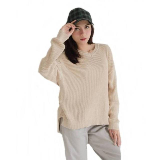 BOXY V-NECK VIONA/sweater rajut halus