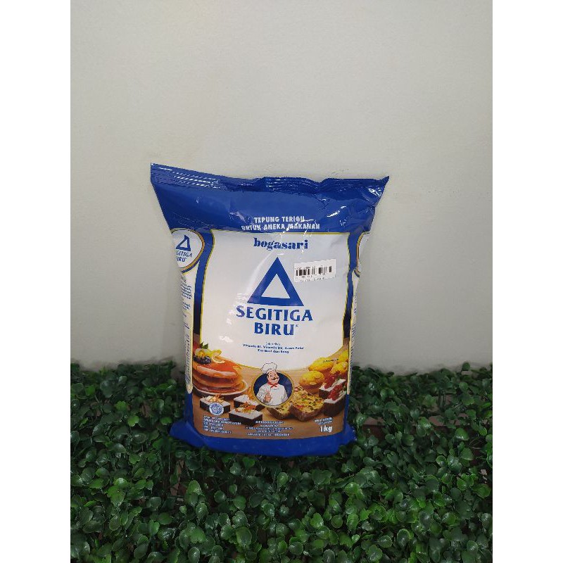 

Bogasari Tepung Segitiga Biru 1kg