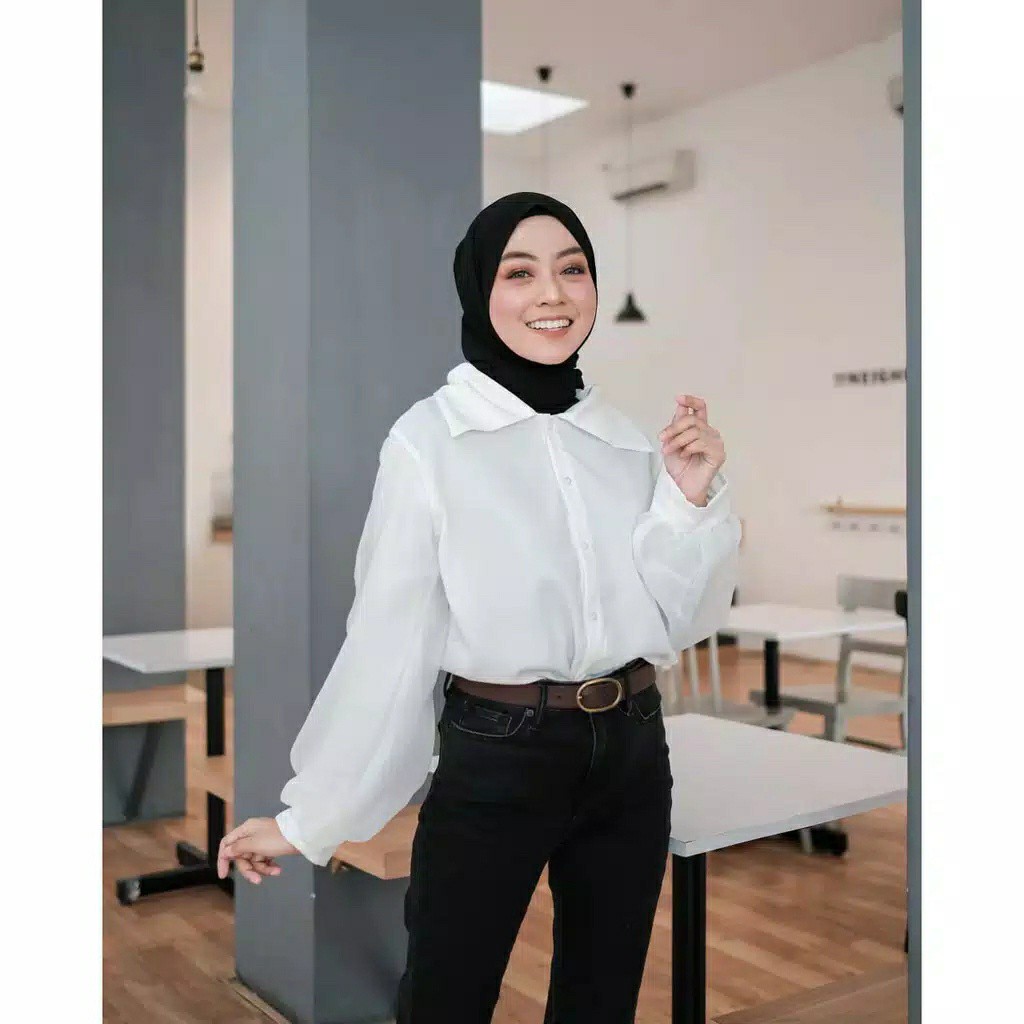 (COD) Ardila Blouse Hitam Dan Putih / Kemeja Wanita