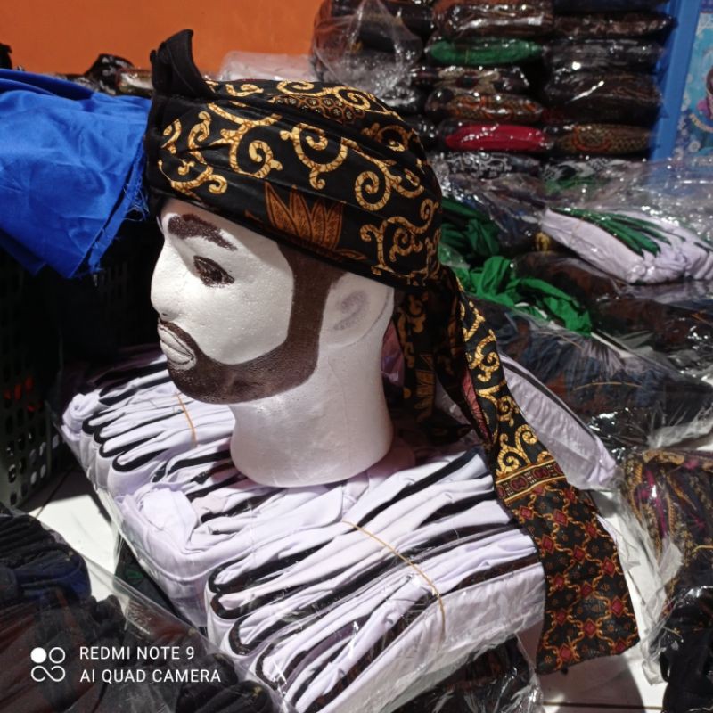 Blangkon jawa sunda solo jogja ikat kepala totopong kopyah peci Kaliwir