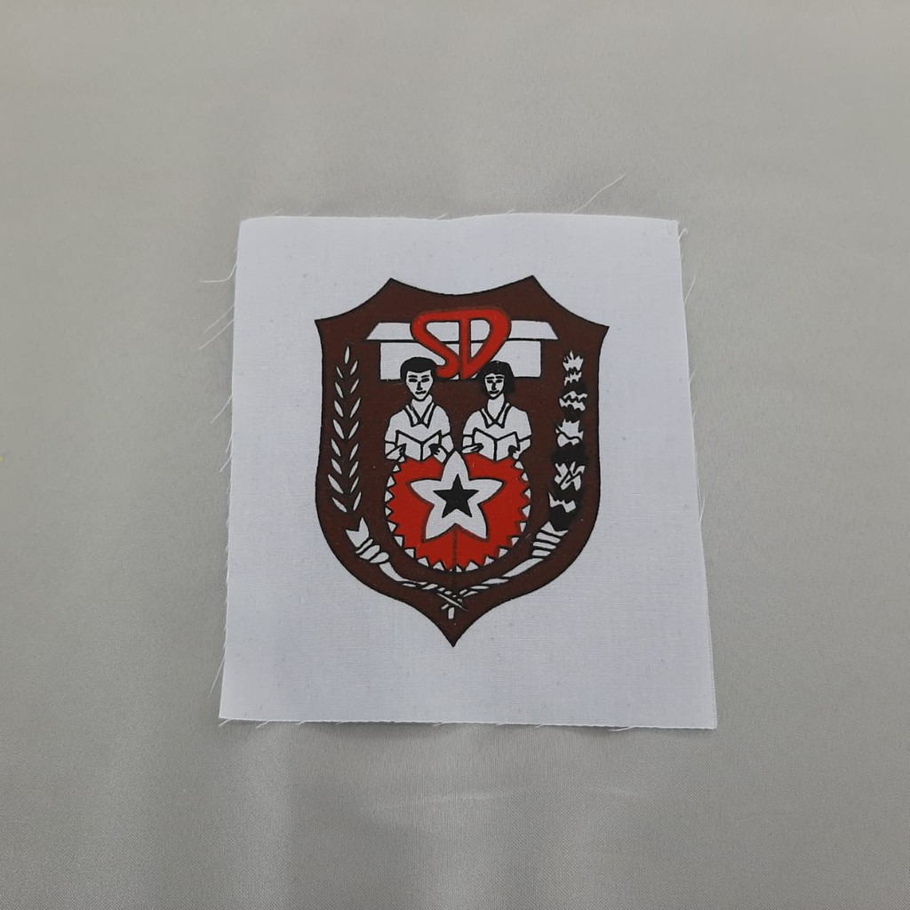 Badge SD, SMP, SMA Sablon dan Bordir serta Bendera Merah Putih Bordir