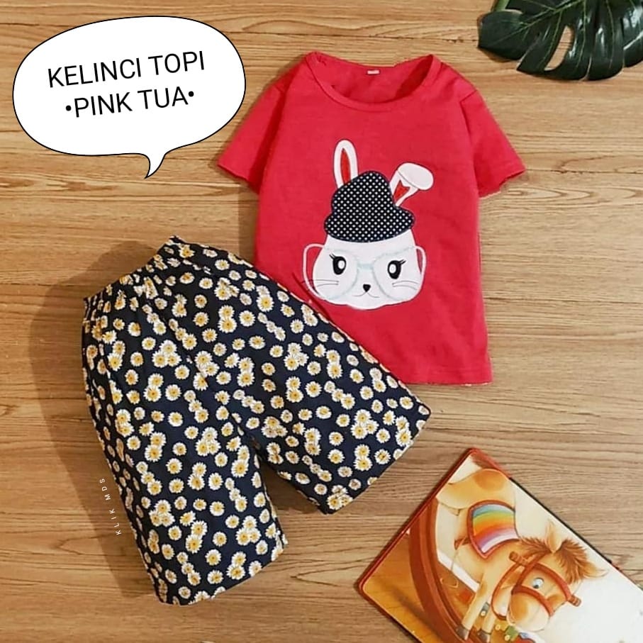 Setelan Anak Perempuan / Baju Anak Perempuan Motif Kelinci Topi