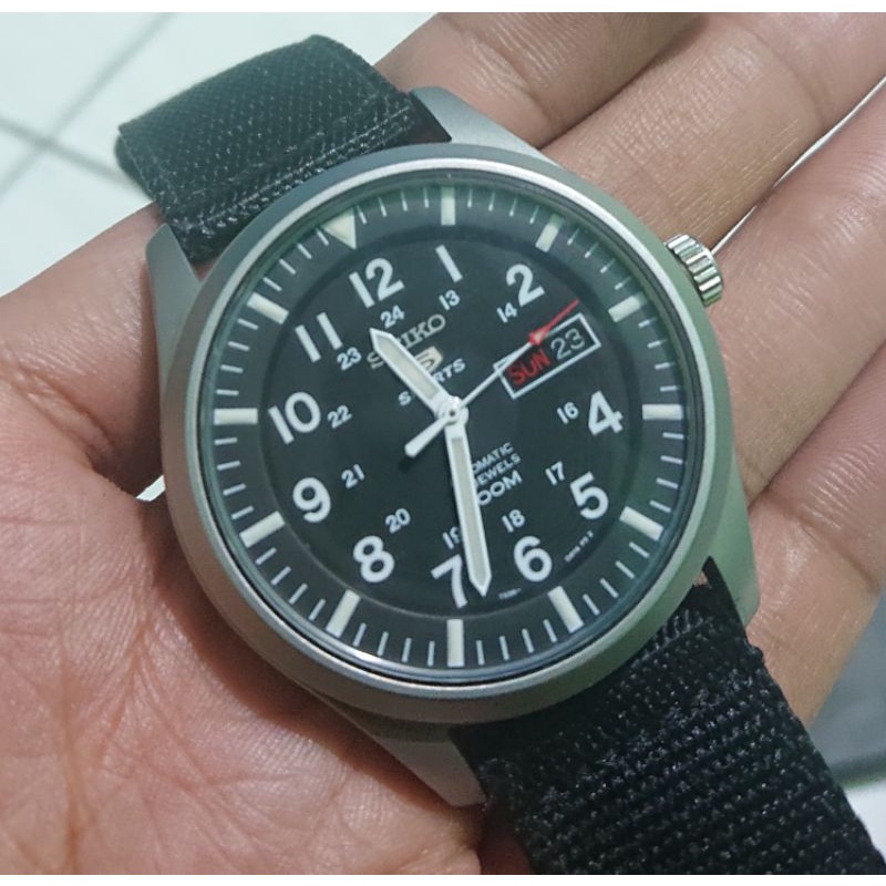 Seiko 5 military sport snzg15k1 automatic second bekas