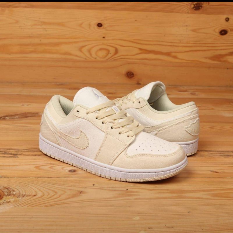 NIKE AIR JORDAN 1 LOW WHITE SPRUCE AURA