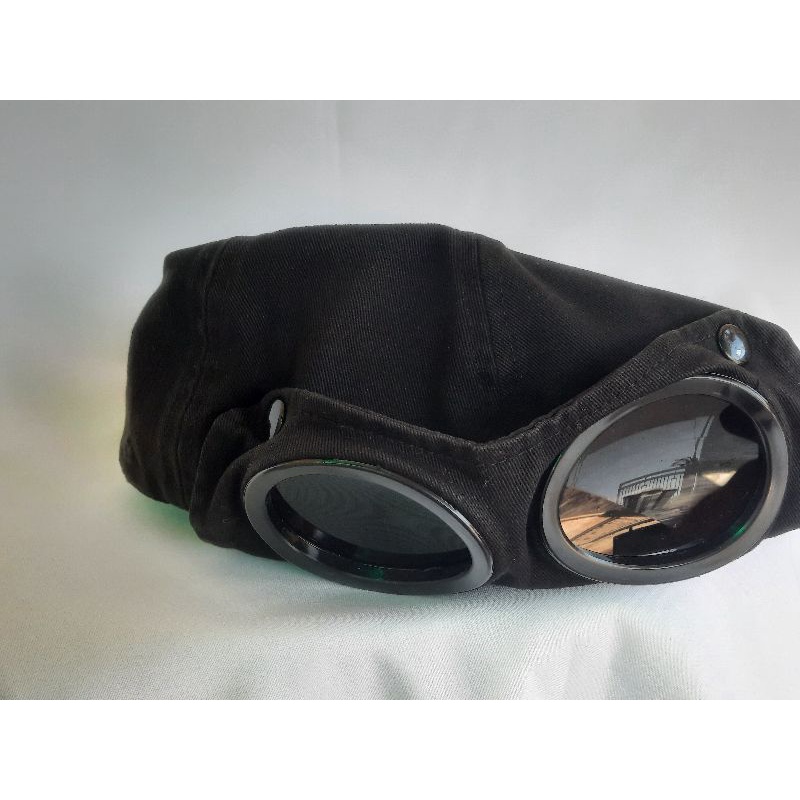 Cp company google cap