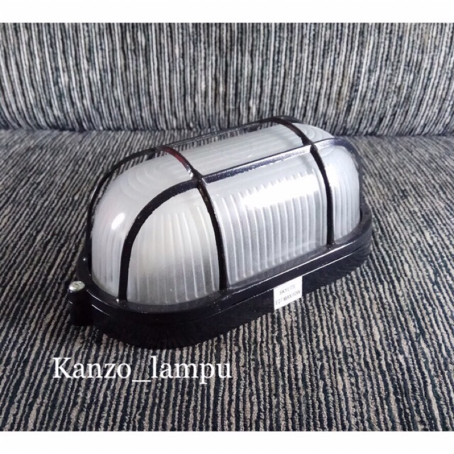 Lampu dinding / outdoor indoor / ball ice / lampu garasi / plafon / model bunker / HITAM