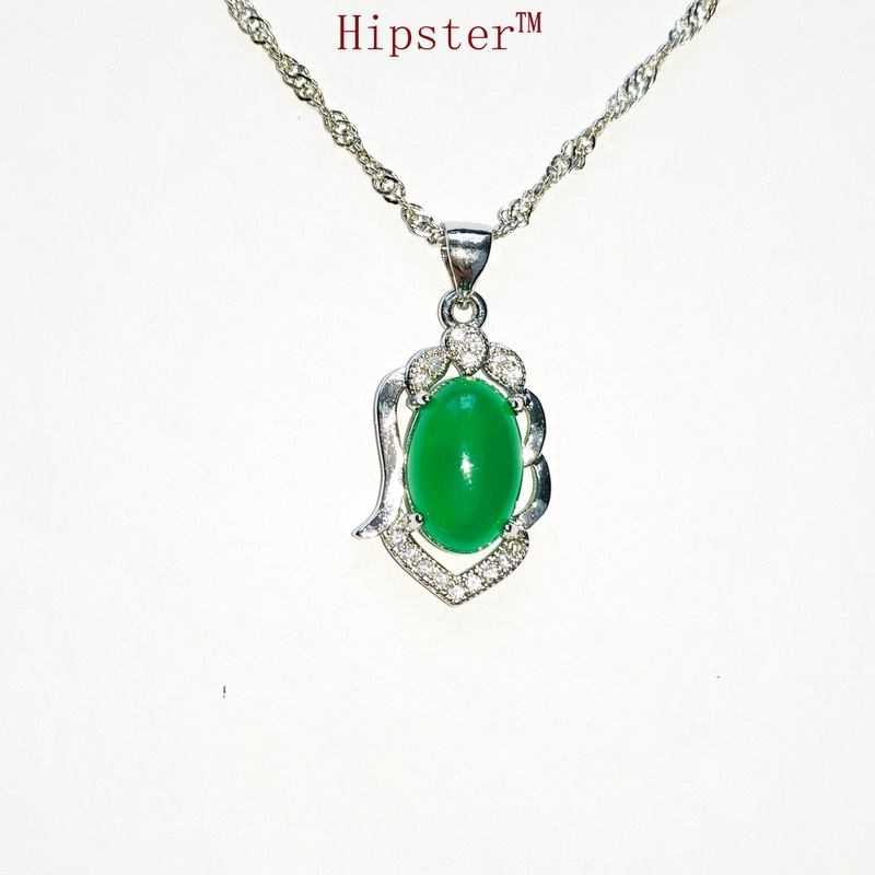 Popular Vintage Diamond Hollow Emerald Pendant Platinum Necklace