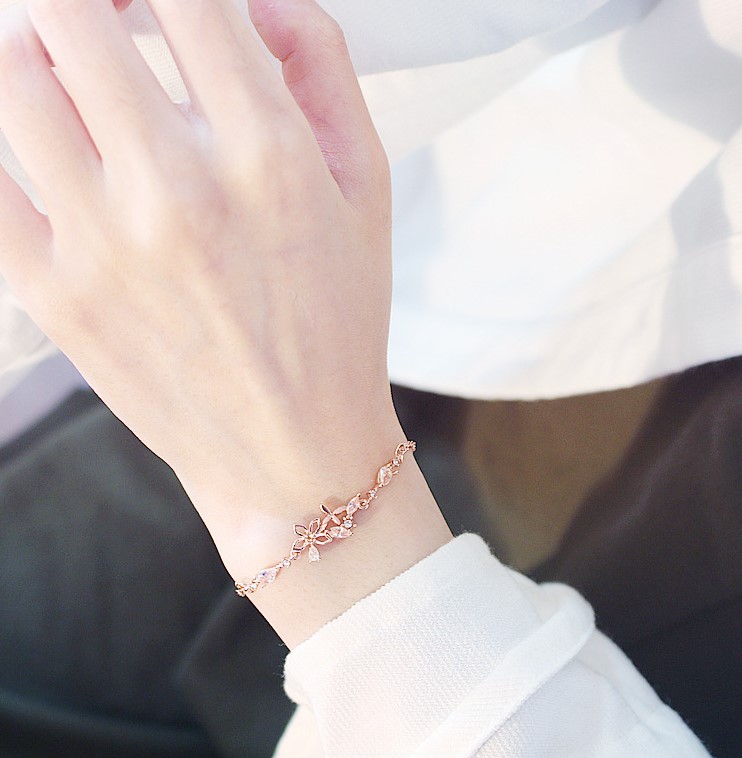 【CandyCat】Versi Korea Dari Gelang Kecil Bunga Kupu-kupu Segar Sederhana Dan Halus Gelang Zirkon Bertatahkan Mikro Perempuan-3